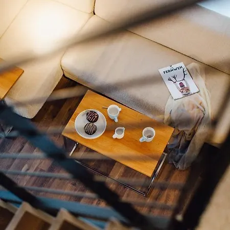 M2 Living Maisonette No 8