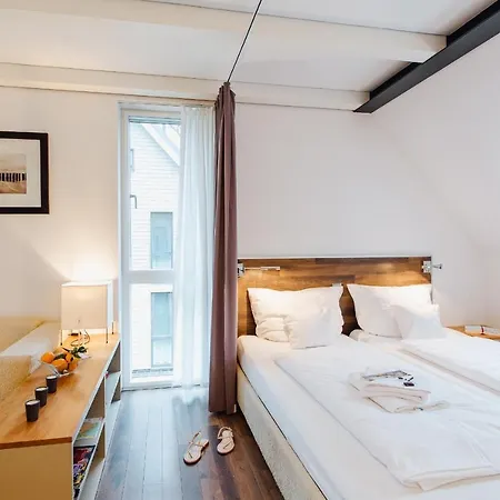 M2 Living Maisonette No 8 Apartment