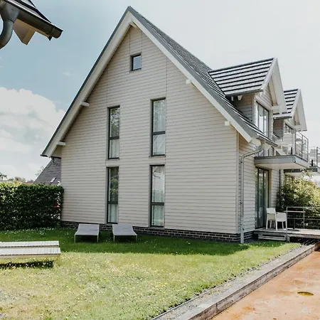 M2 Living Maisonette No 8 Apartment *