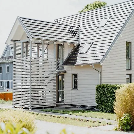 M2 Living Maisonette No 8 Apartment