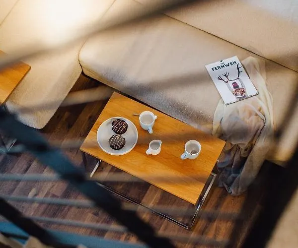 M2 Living Maisonette No 8