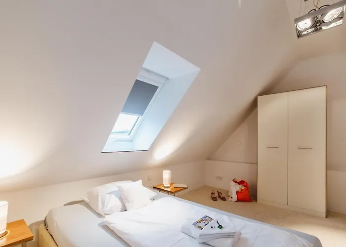 M2 Living Maisonette No 8 * 프레로